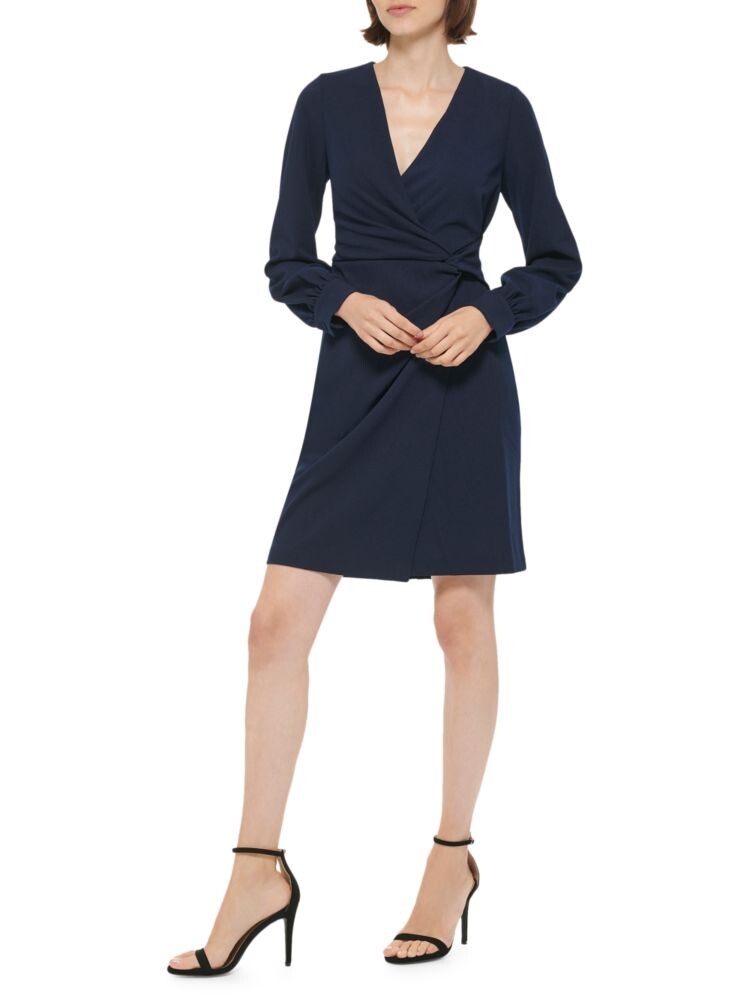 

Платье с искусственным запахом и завязками по бокам Dkny, цвет Midnight