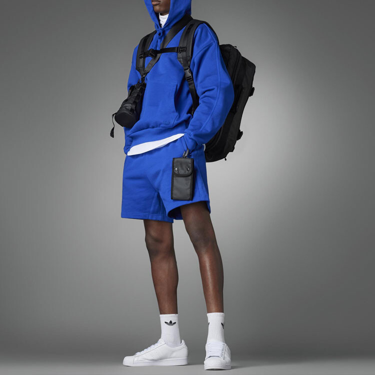 Толстовка мужская Klein Blue Adidas Originals, цвет Klein Blue — фото 4