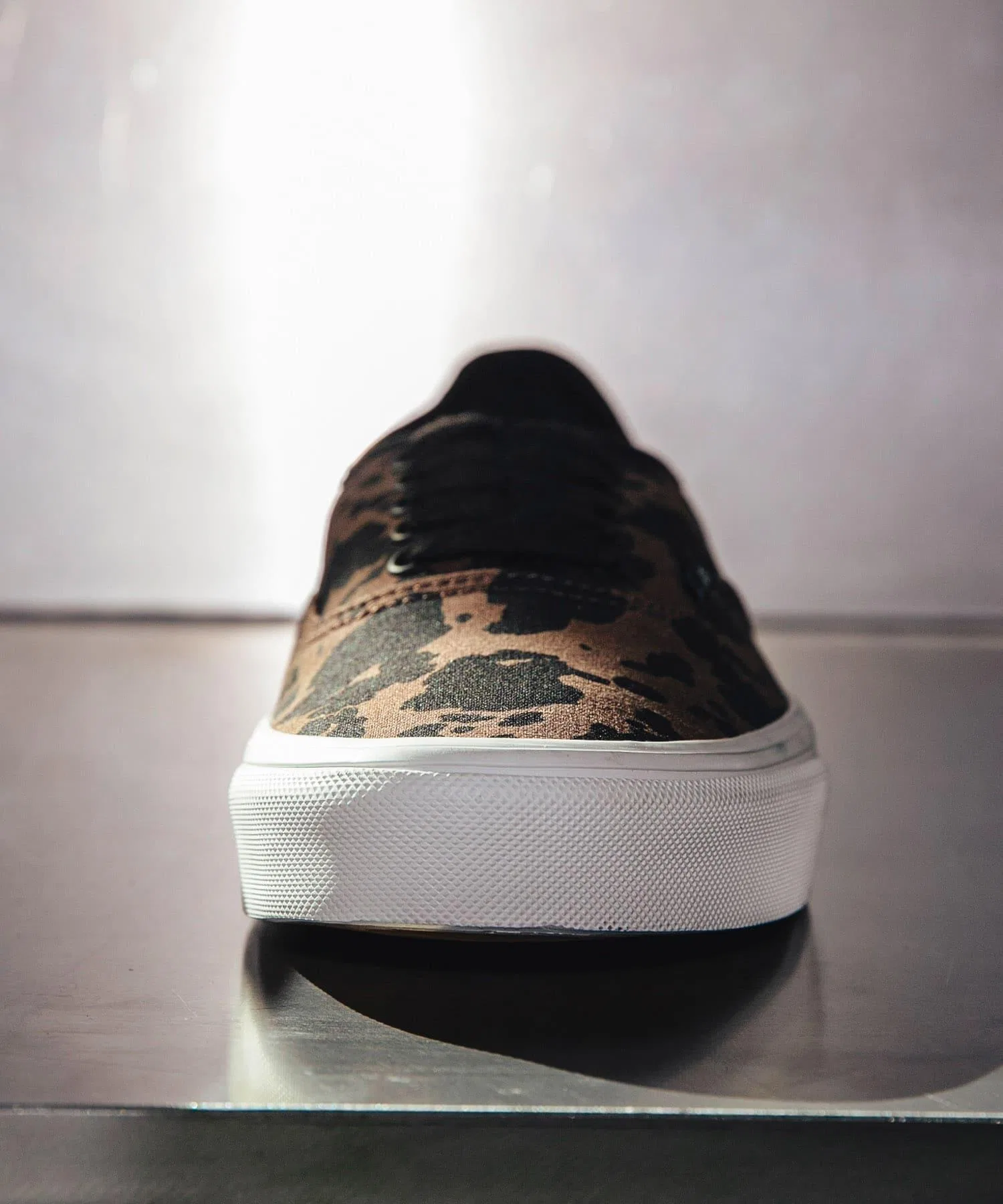 Мужские кеды VANS AUTHENTIC CAW коричневые — фото 3
