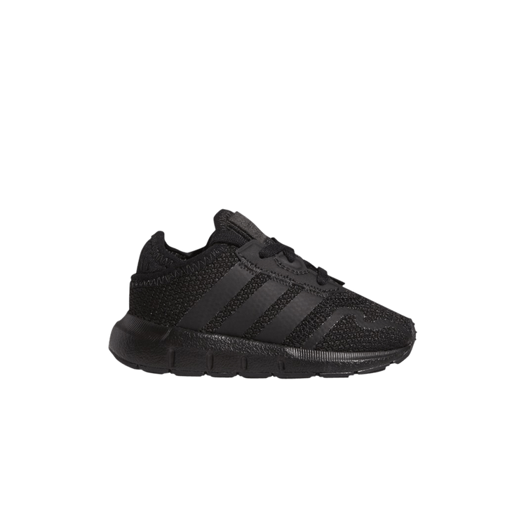 

Кроссовки adidas Swift Run X Infant 'Triple Black', черный