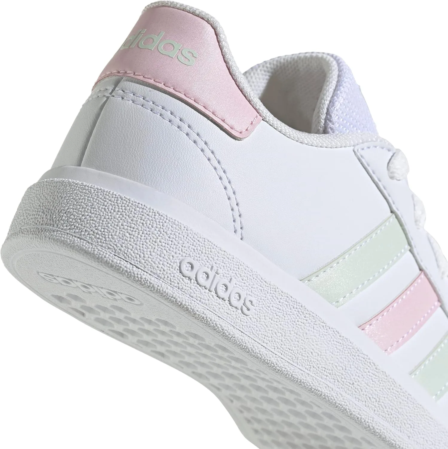 Теннисные кроссовки унисекс Kinder Grand Court Lifestyle на шнуровке, теннисные кроссовки adidas, белый — фото 4