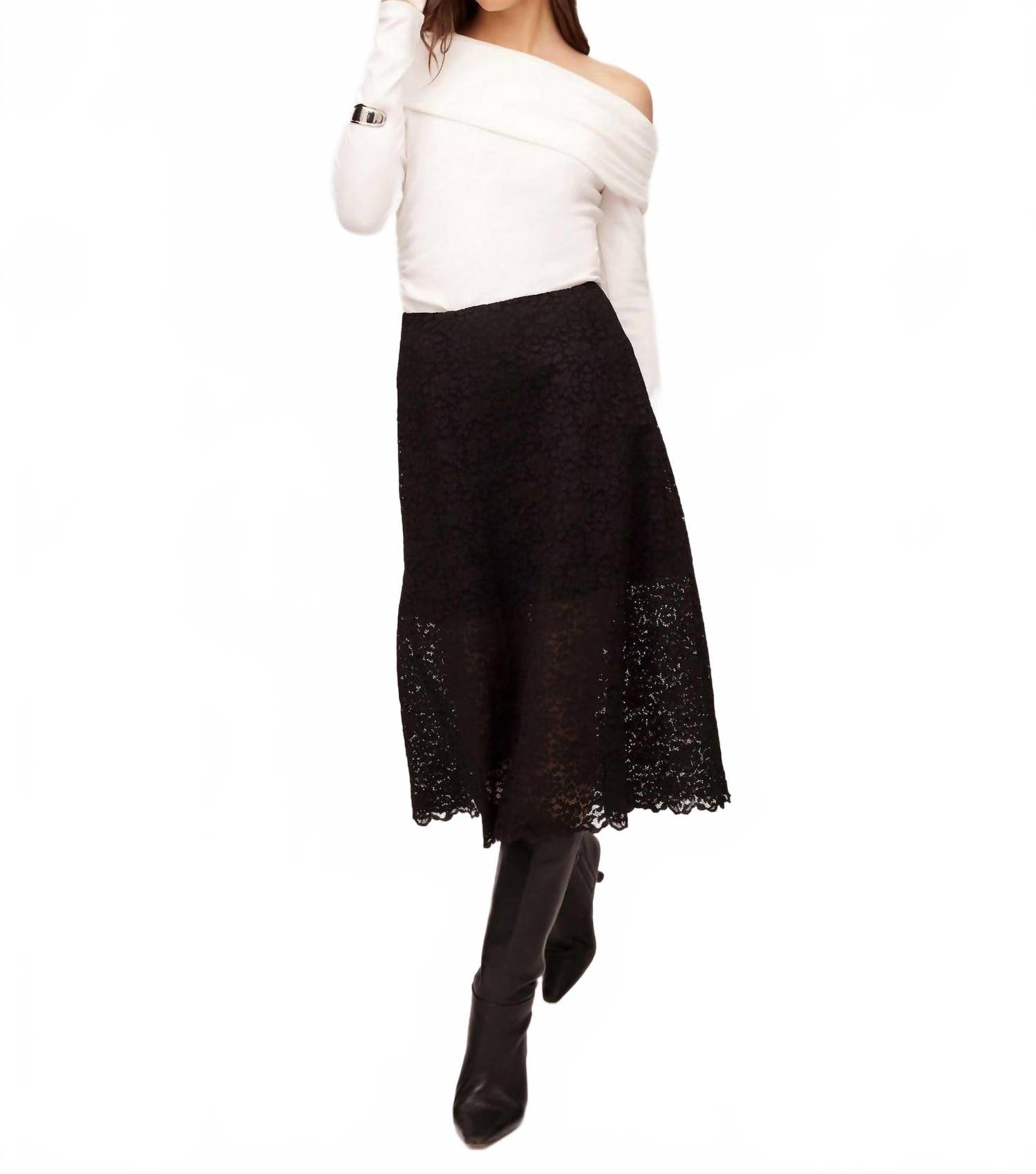 

Милли юбка миди трапеция в черном цвете Fifteen Twenty