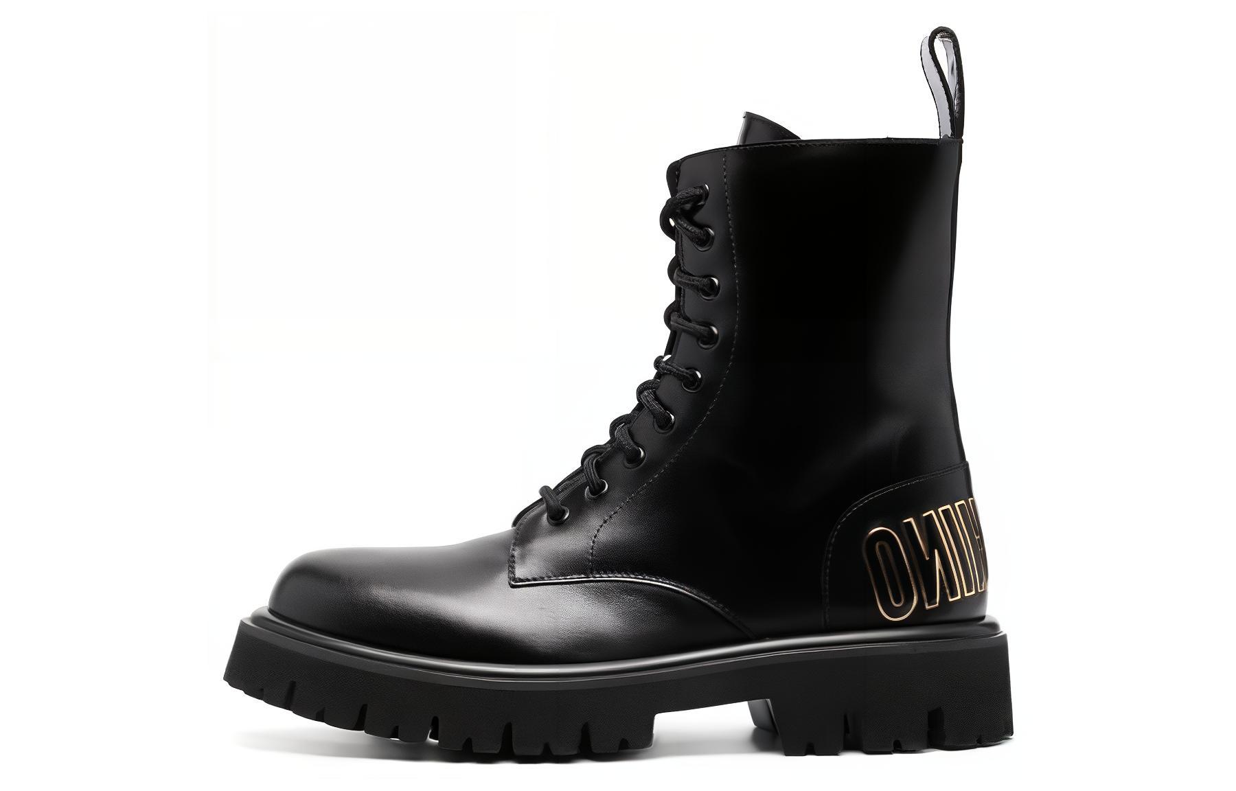 

Ботинки на шнуровке с тисненым логотипом MOSCHINO, Original Shoe Box Included