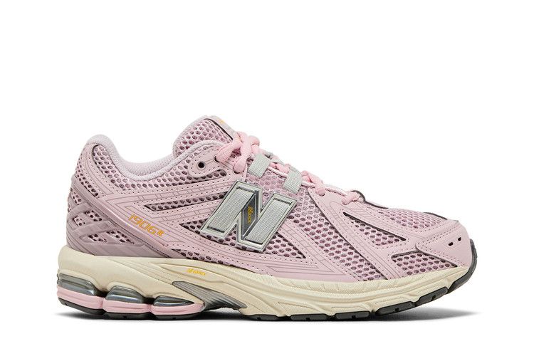 Кроссовки New Balance 1906R Big Kid 'Rose Sugar Ice Wine', розовый — фото 2