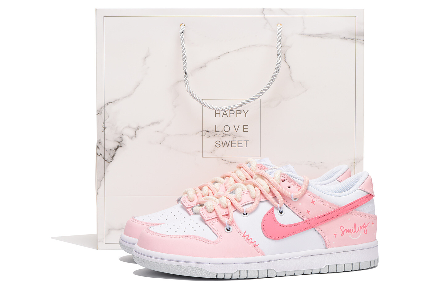 

Кроссовки Nike Dunk Skateboard Shoes Women's Low-Top White