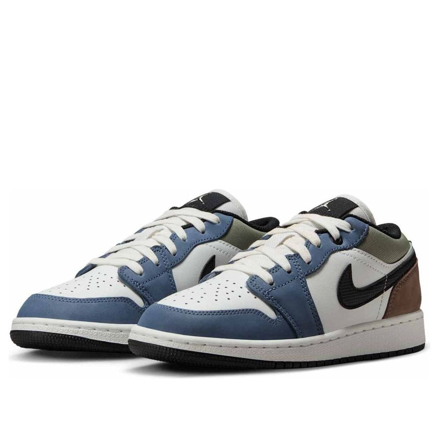 Кроссовки (GS) Air Jordan 1 Low 'Diffused Blue Jade Horizon', белый — фото 3