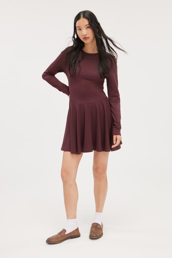 

Мини платье с длинными рукавами Monki, красный