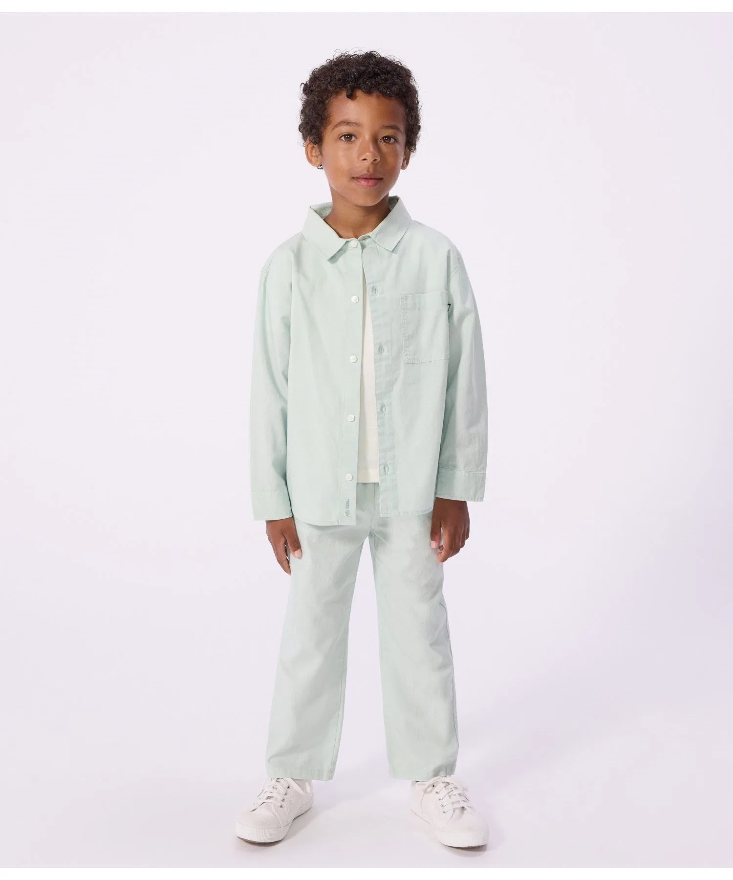 Детская рубашка из хлопка и льна PETIT BATEAU светло-зелёного цвета