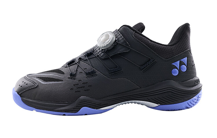 

88D 3 Бадминтон Кроссовки мужские низкие черные/фиолетовые Yonex