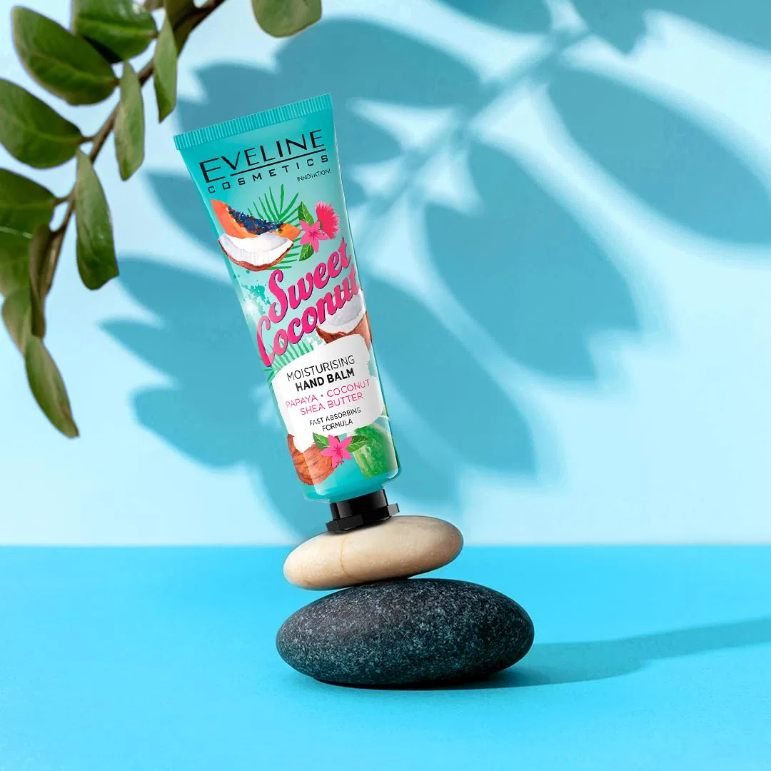 Увлажняющий бальзам для рук Eveline Cosmetics Sweet Coconut с маслом ши и папайи, 50 мл Eveline Cosmetics — фото 4