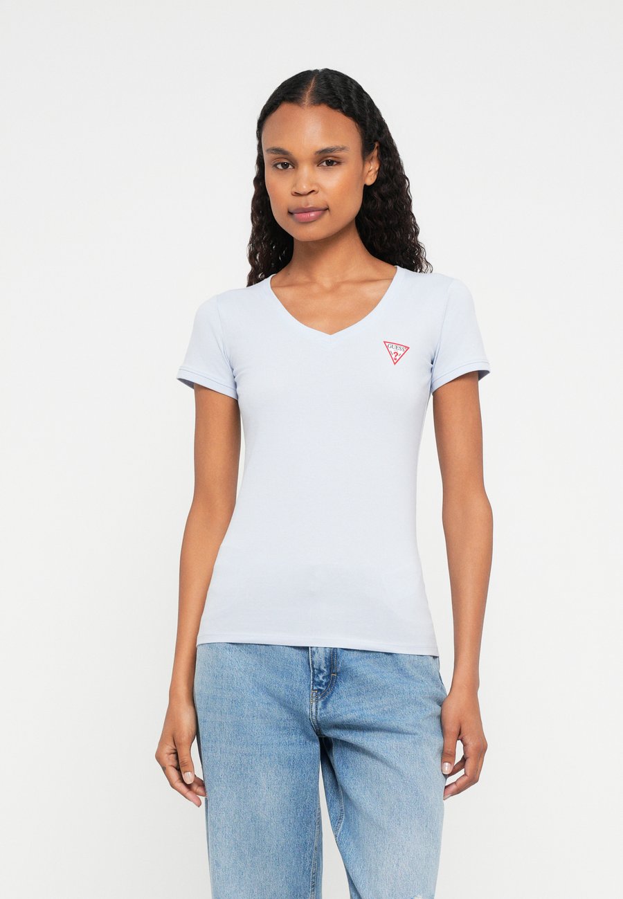 

Футболка Guess MINI TRIANGLE TEE, Airway Blue/Light Blue, Синий, Футболка Guess MINI TRIANGLE TEE, Airway Blue/Light Blue