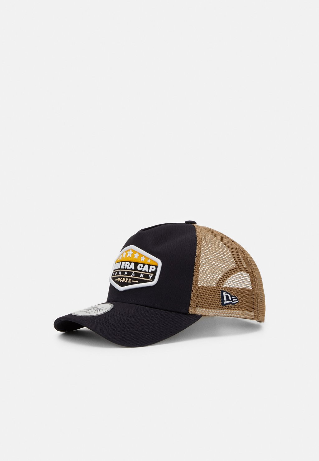 

Бейсболка MXMXX PATCH TRUCKER New Era, цвет dark blue/brown