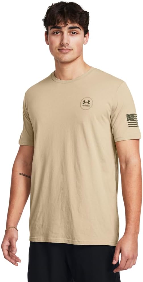 

Футболка с коротким рукавом Under Armour Freedom Graphic, (290) Desert Sand/Marine Od Green/Mission Made, Зеленый, Футболка с коротким рукавом Under Armour Freedom Graphic, (290) Desert Sand/Marine Od Green/Mission Made