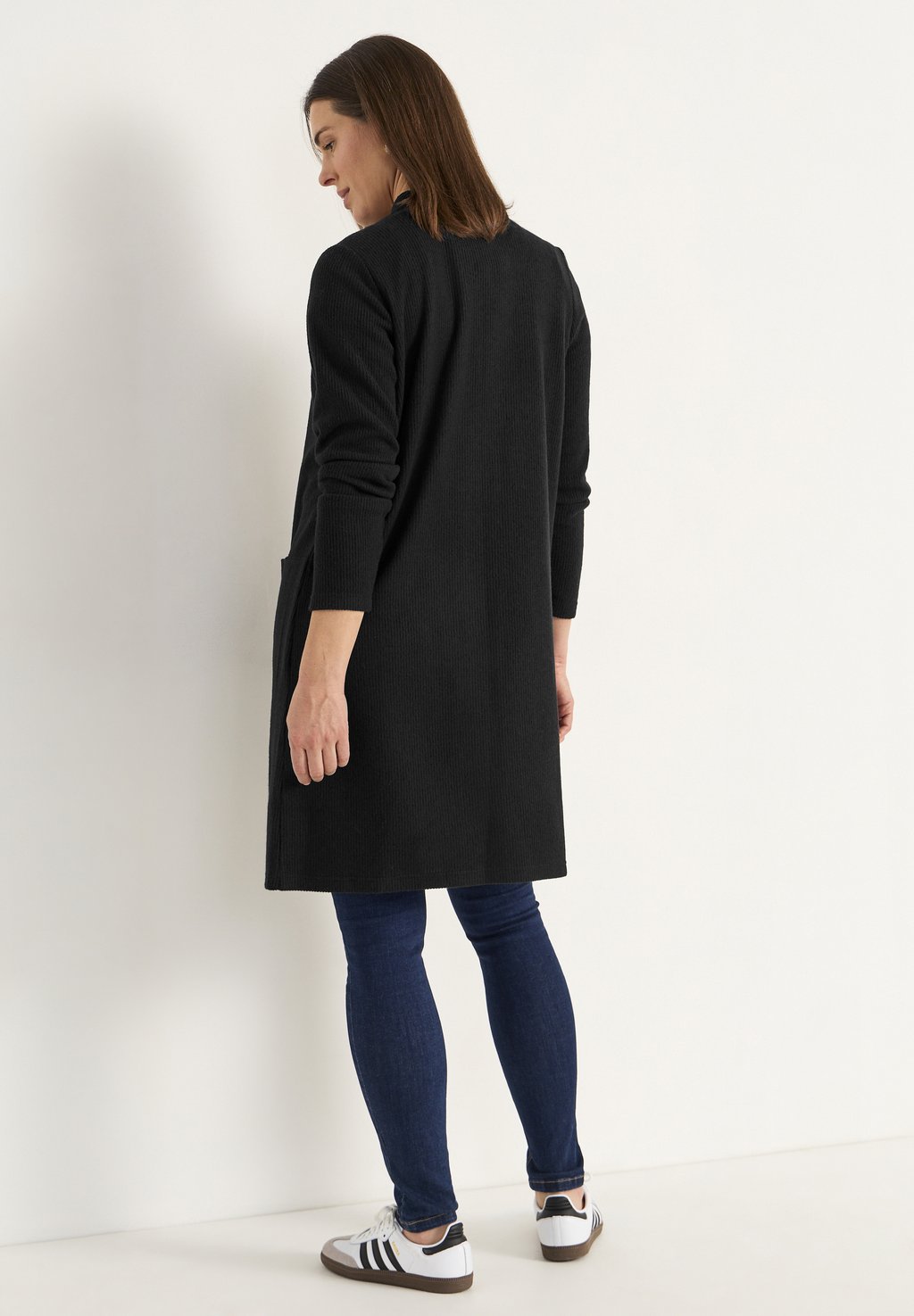 

Кардиган SUPER SOFT WITH POCKETS Cellbes of Sweden, черный