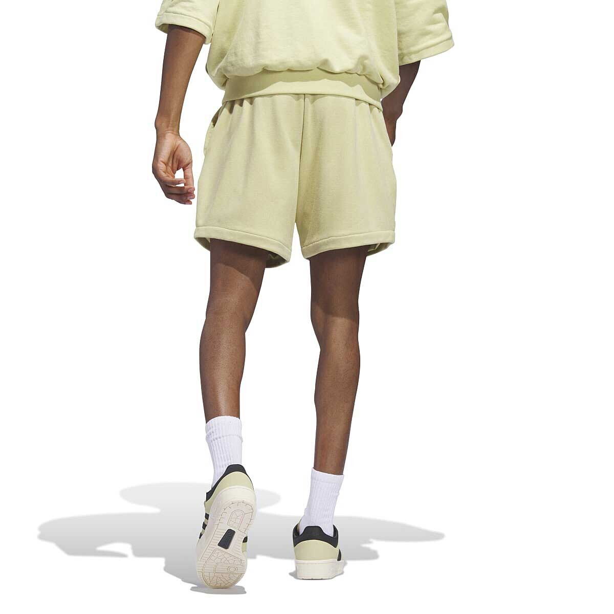 Баскетбольные шорты BASKETBALL SUEDED SHORTS Adidas, цвет Karbon — фото 4