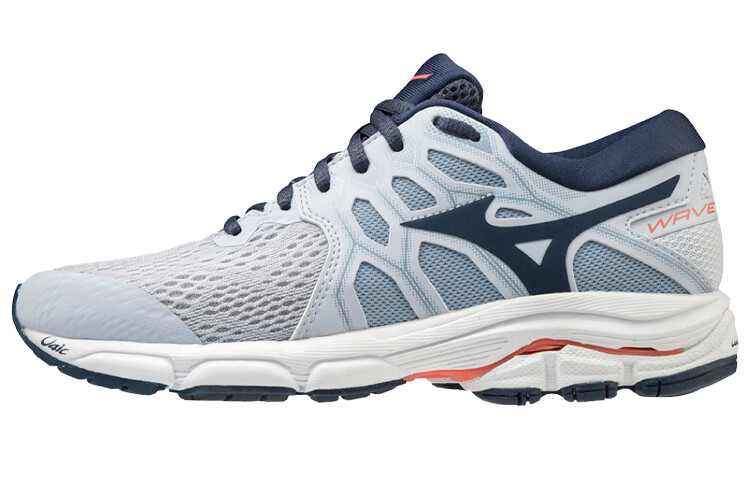 

Кроссовки женские с низким верхом Mizuno