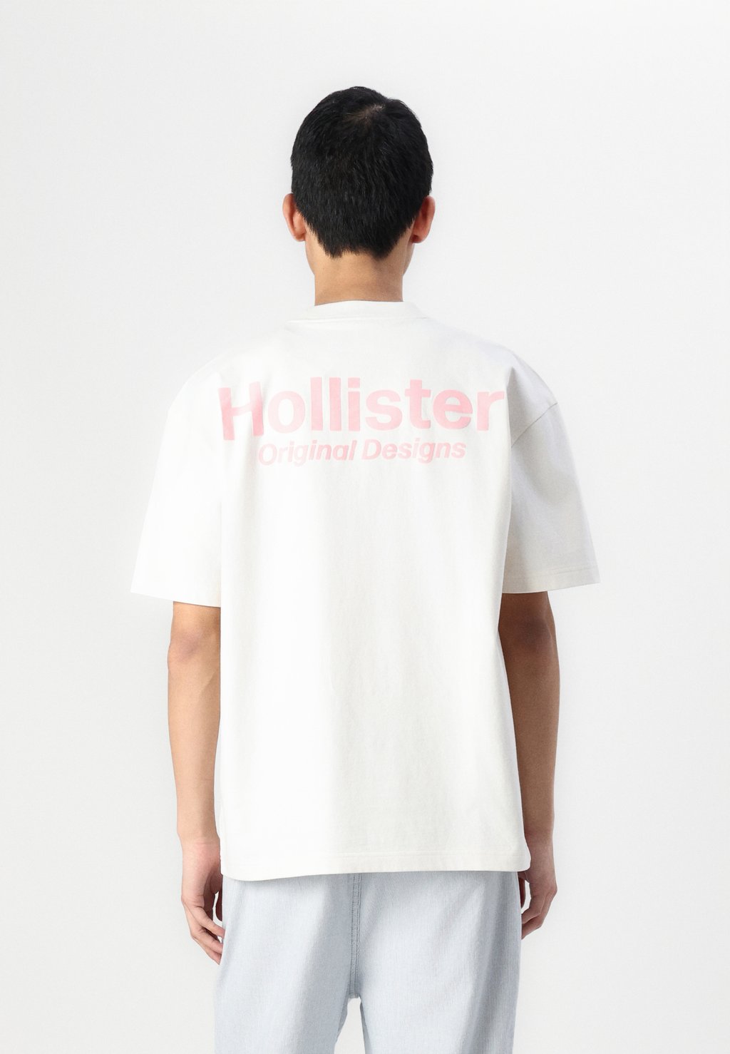 

Футболка с принтом BOXY TECH LOGO Hollister Co., белый