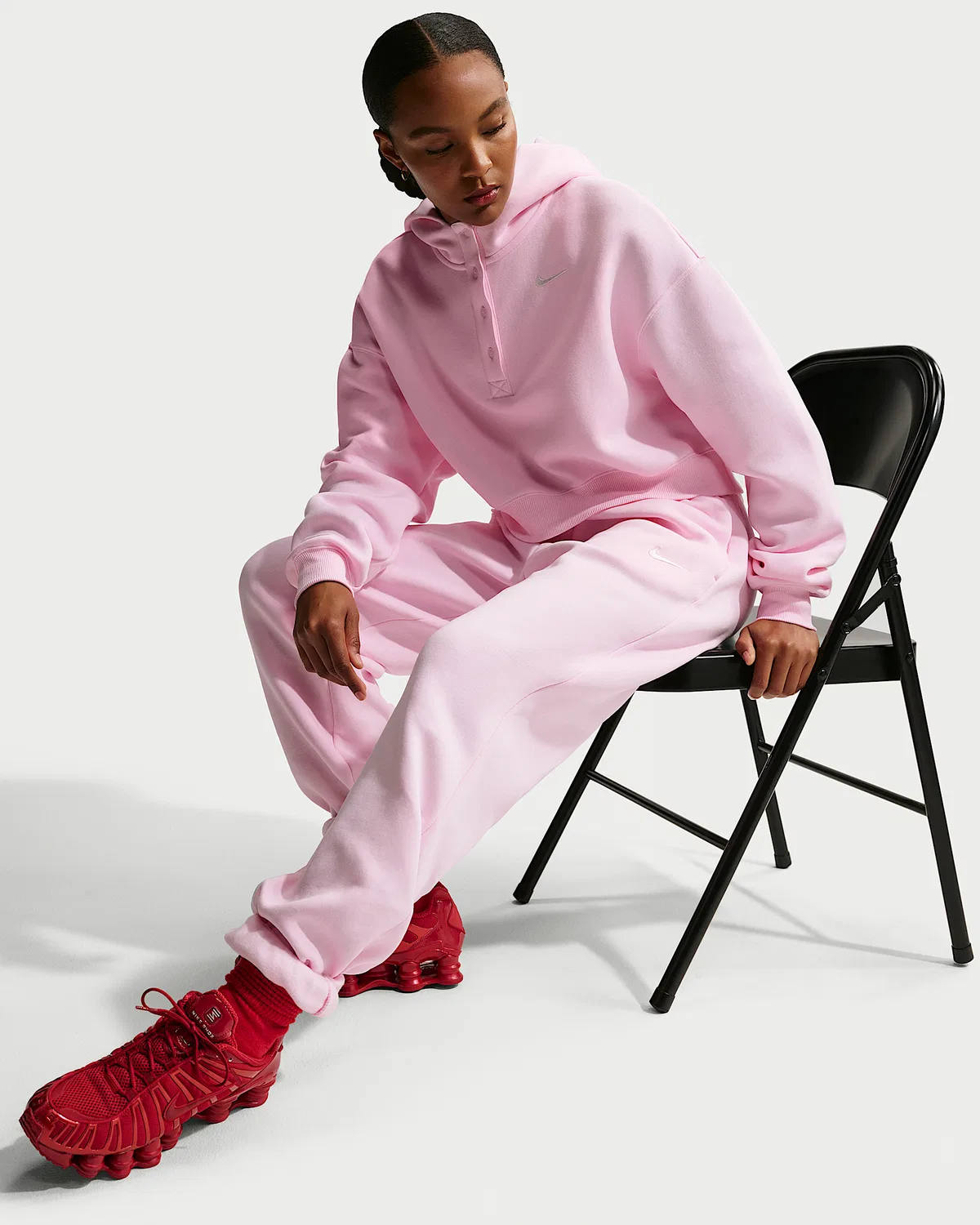Женские свободные спортивные штаны с завышенной талией Nike Sportswear Phoenix Fleece, Pink Foam/Sail — фото 4
