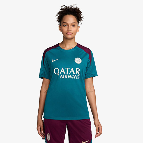 

Футболка Париж Сен-Жермен Nike, зеленый