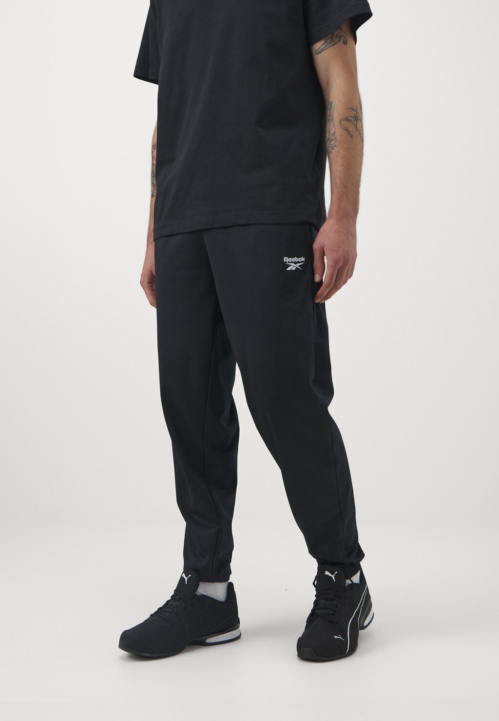

Спортивные брюки VECTOR Reebok Classic, черный