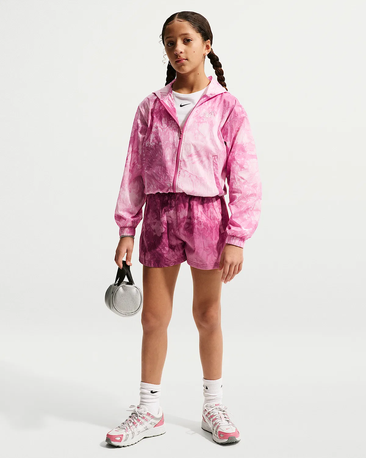 Детская ветровка Nike Sportswear Club, Sweet Beet/Soft Pearl — фото 4
