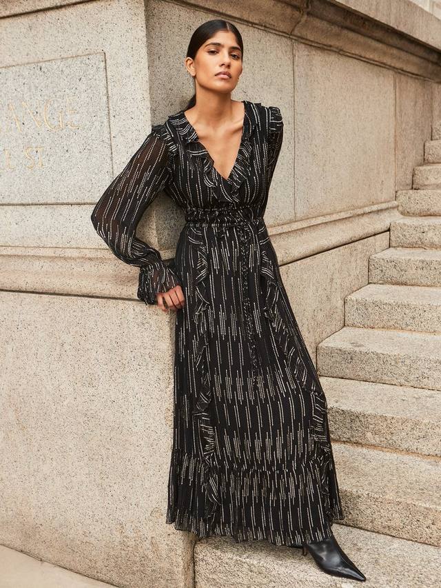 

Платье макси Lydia с длинными рукавами и V-образным вырезом, отделка металлик и рюши Ro&Zo