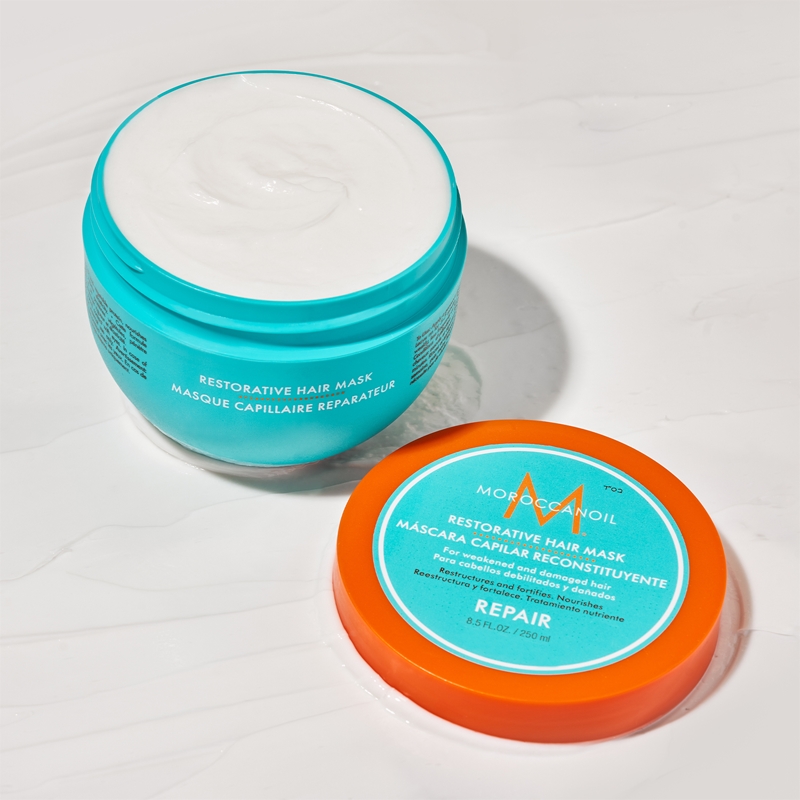 Восстанавливающая маска для всех типов волос Moroccanoil, 250 мл — фото 3