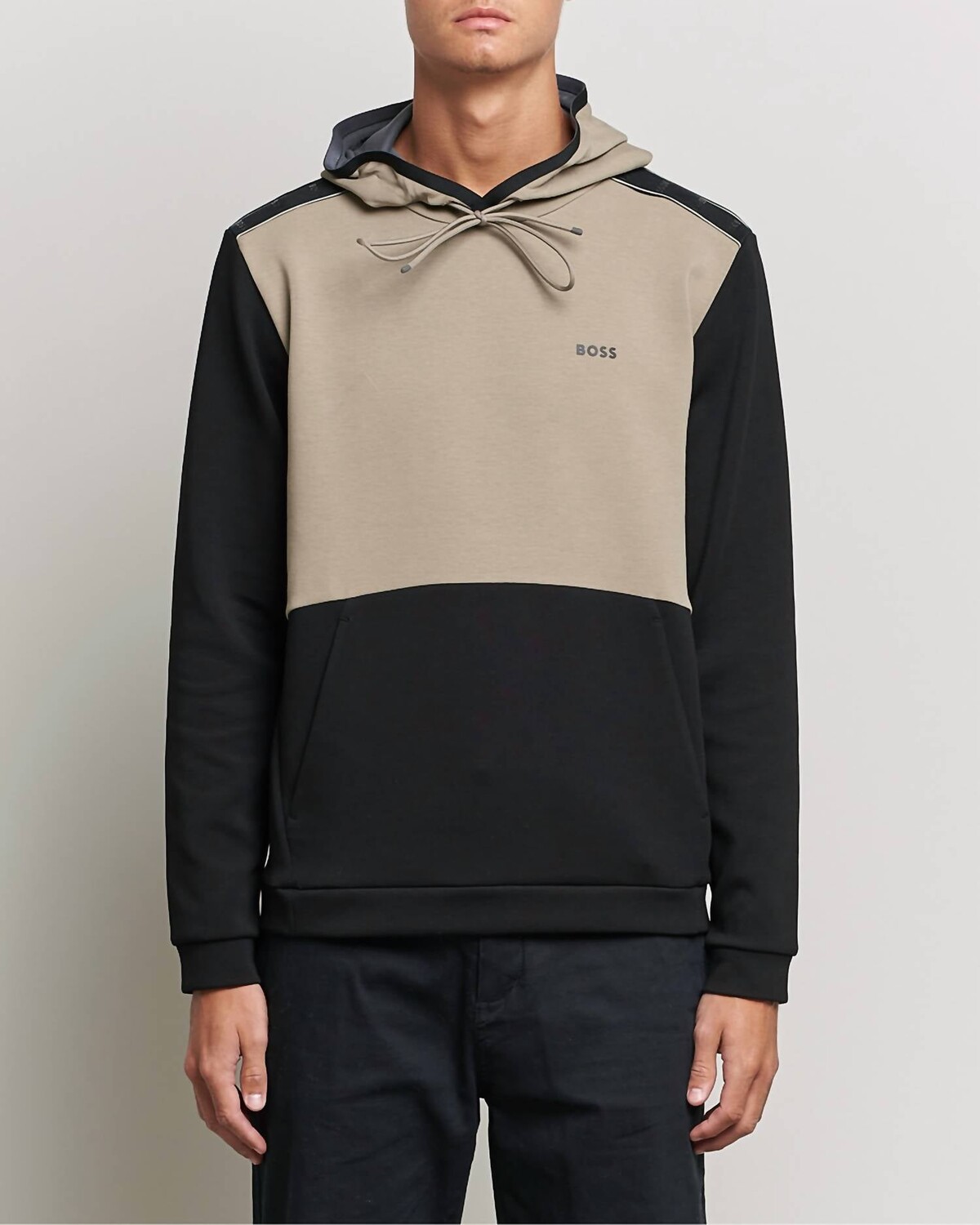 

Мужская черная худи из смесового хлопка Soody 1 Hugo Boss, черный