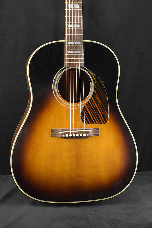 

Акустическая гитара Gibson Murphy Lab 1942 Banner Southern Jumbo Vintage Sunburst Light Aged