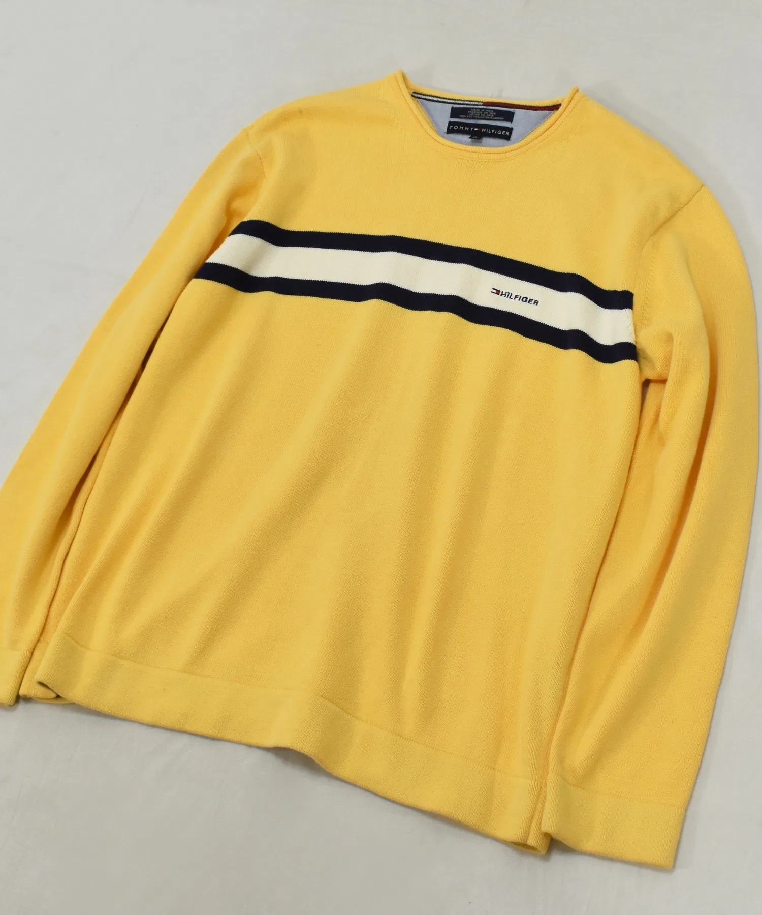[Винтажная одежда] Хлопковый трикотаж с вышитым логотипом Tommy Hilfiger 90-х годов — фото 3