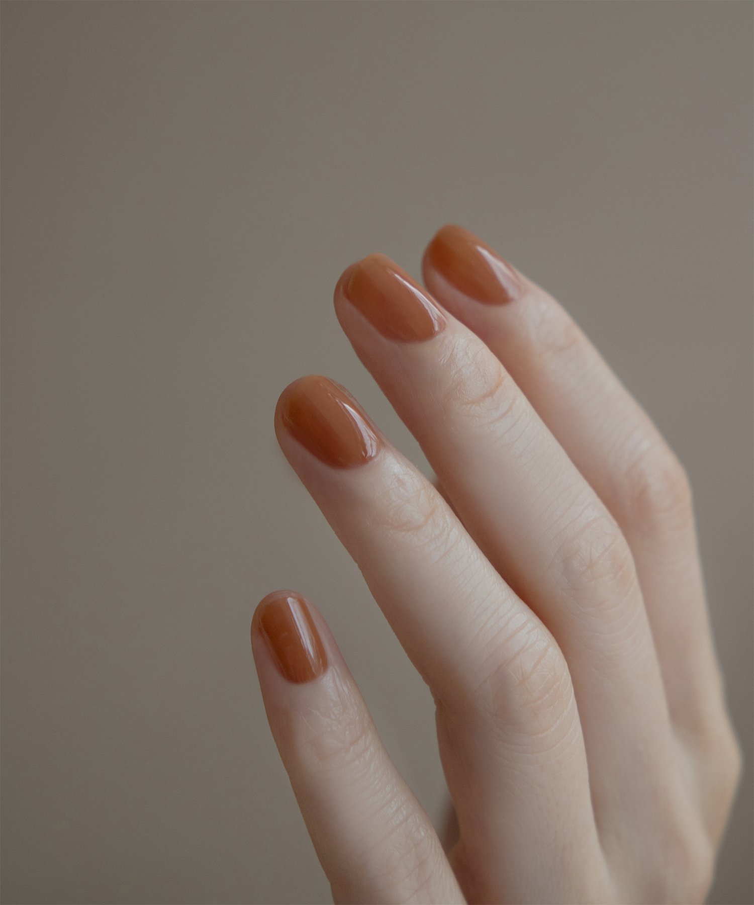 Лак для ногтей Без одежды — лучше голым Nails Inc, Sheer Brown — фото 4