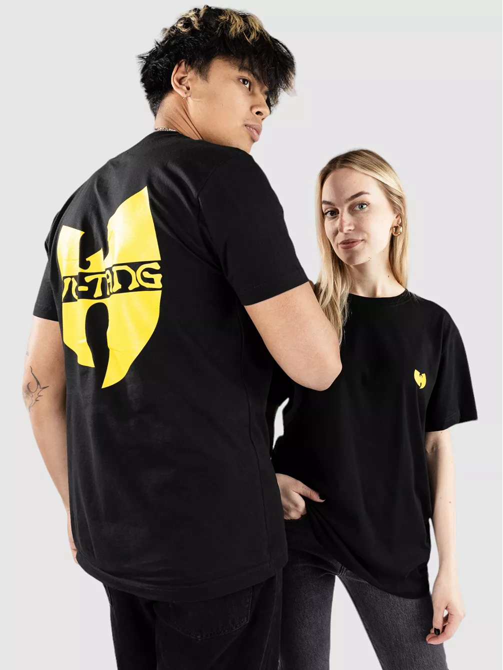 

Футболка спереди и сзади Wu Tang, черный