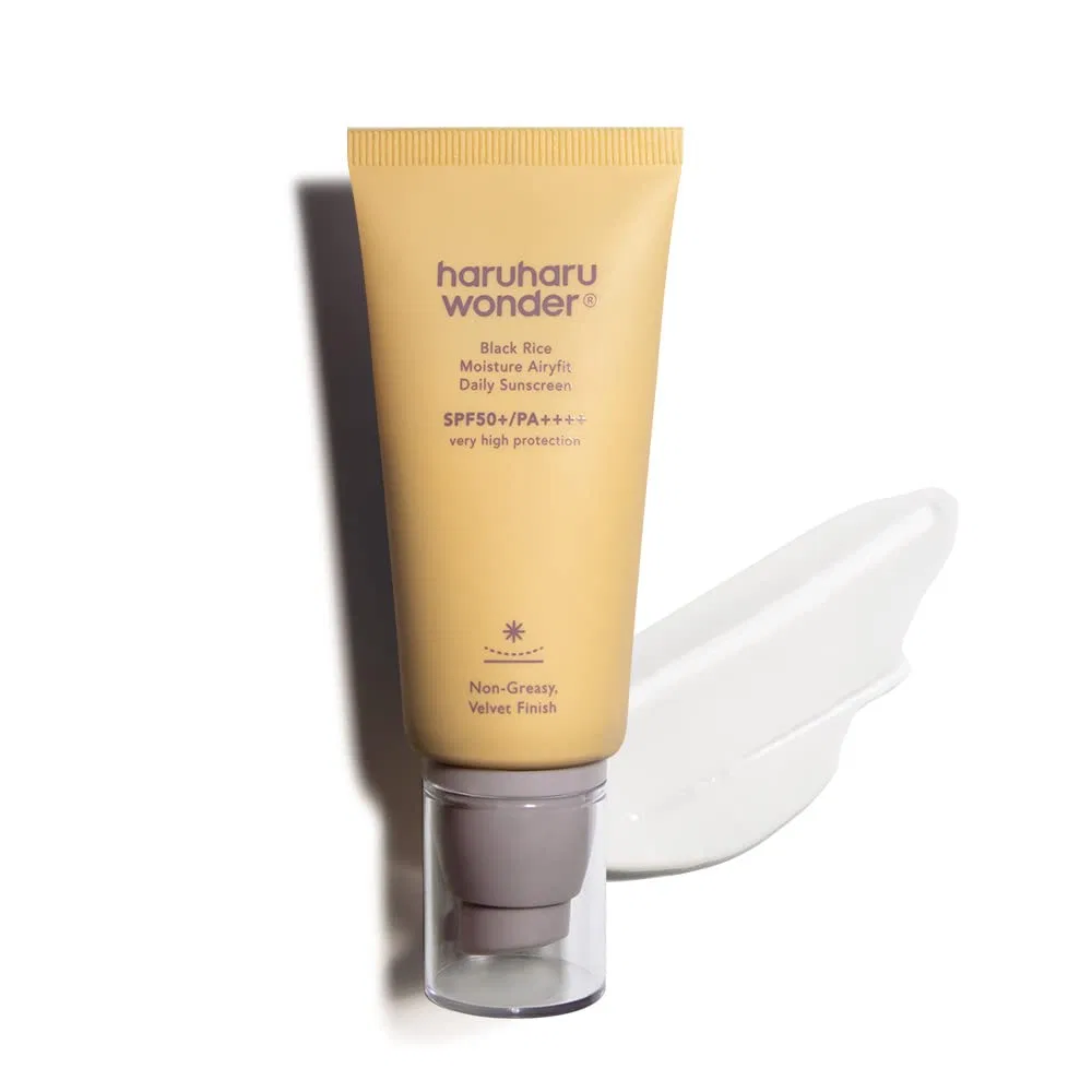 Солнцезащитный крем для лица Haruharu Wonder Black Rice Moisture Airyfit Daily Sunscreen, 50 мл Haruharu