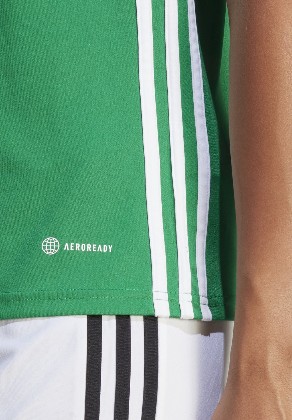 Спортивная футболка TABELA adidas Performance, зеленый — фото 4