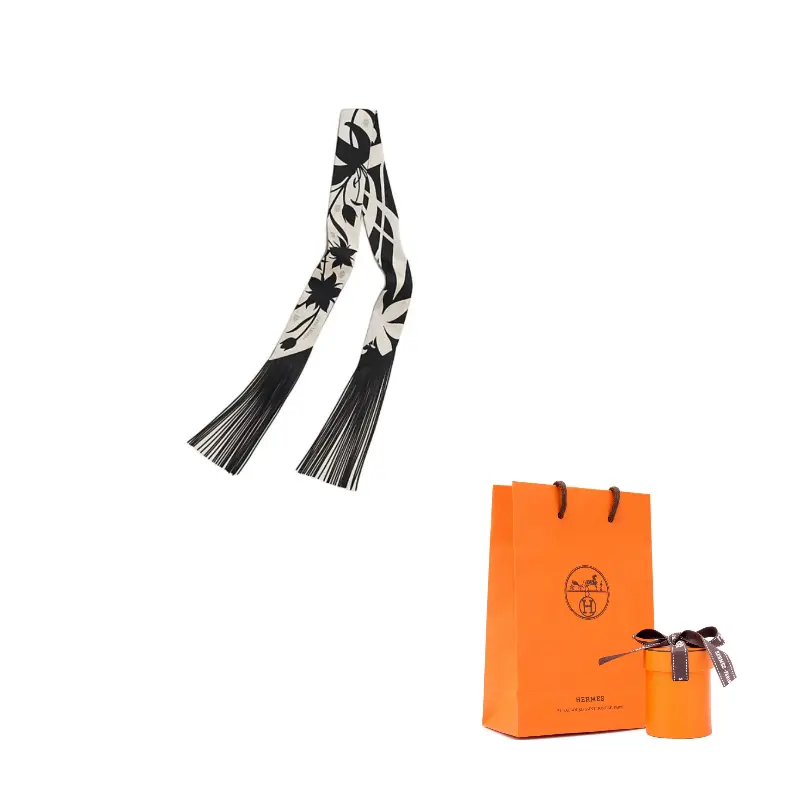 

HERMES Шелковые шарфы для женщин Cream/Black