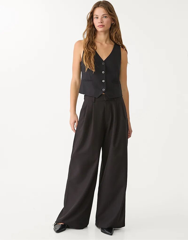 

Широкие регулируемые брюки Stradivarius Tall черного цвета
