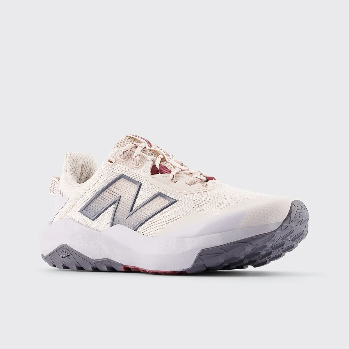 Женские кроссовки для трейл-раннинга DYNASOFT Nitrel v6 New Balance, белый — фото 2