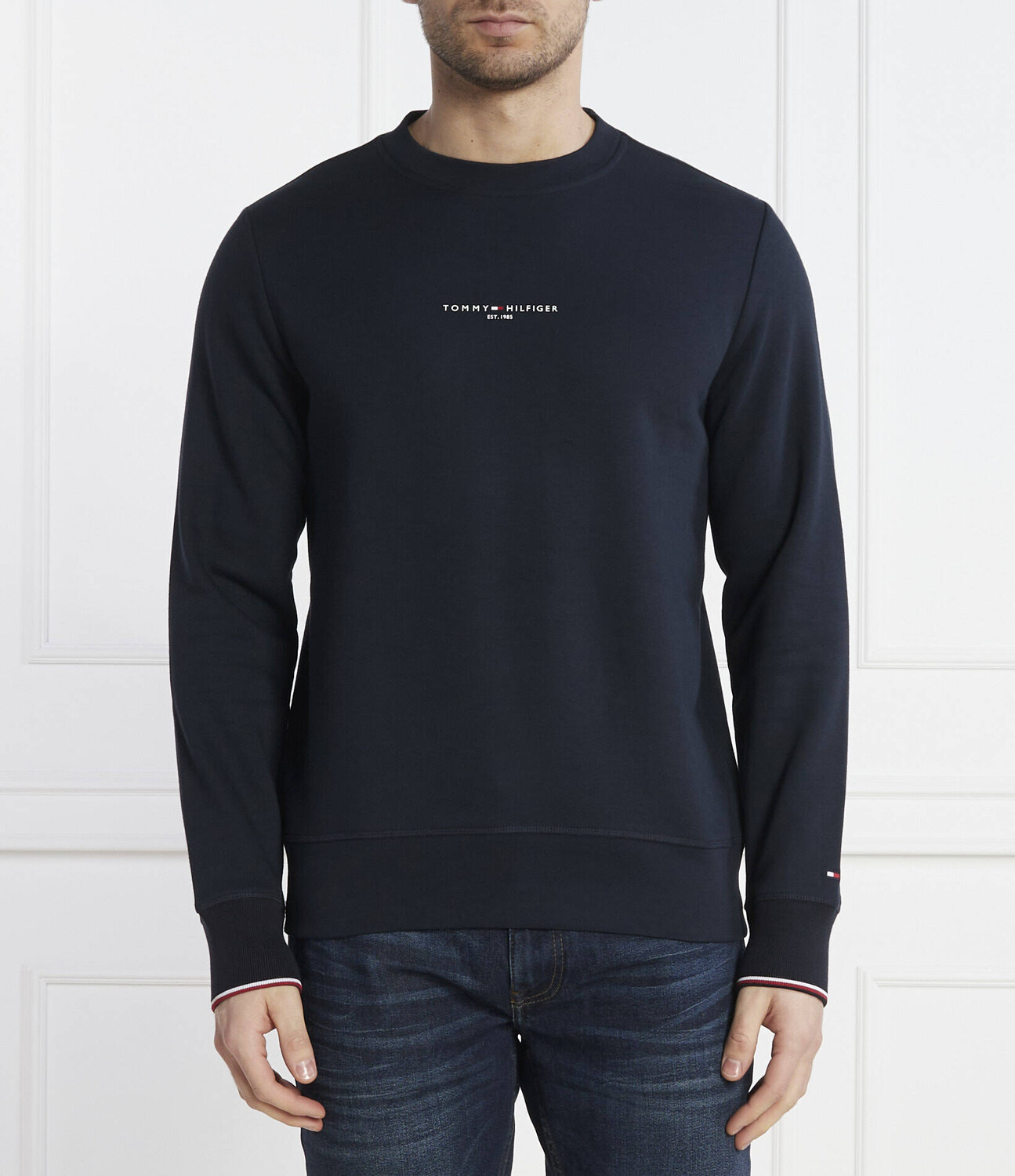 

Толстовка Tommy Hilfiger LOGO TIPPED CREWNECK Regular Fit, темно-синий