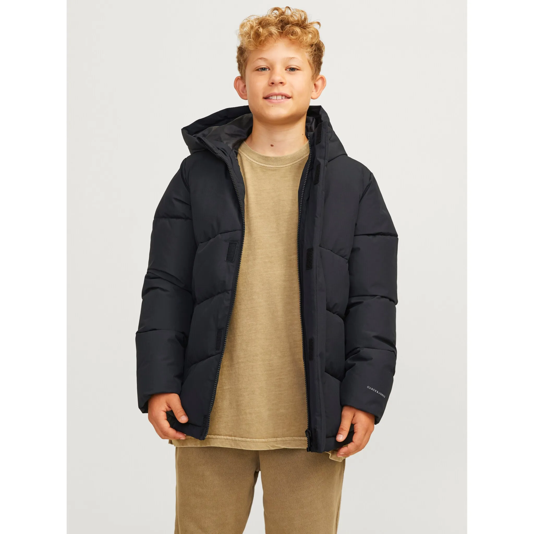 

Детская стеганая куртка Jack & Jones «JJWORLD PUFFER JACKET JNR», с капюшоном Jack & Jones Junior, черный