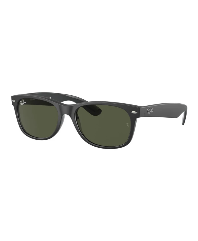 

Новые солнцезащитные очки Wayfarer в классическом стиле. Ray-Ban, черный