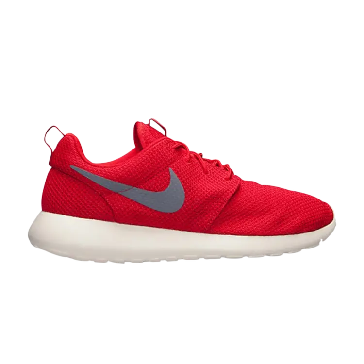 

Кроссовки Nike Roshe One 'Sport Red', красный
