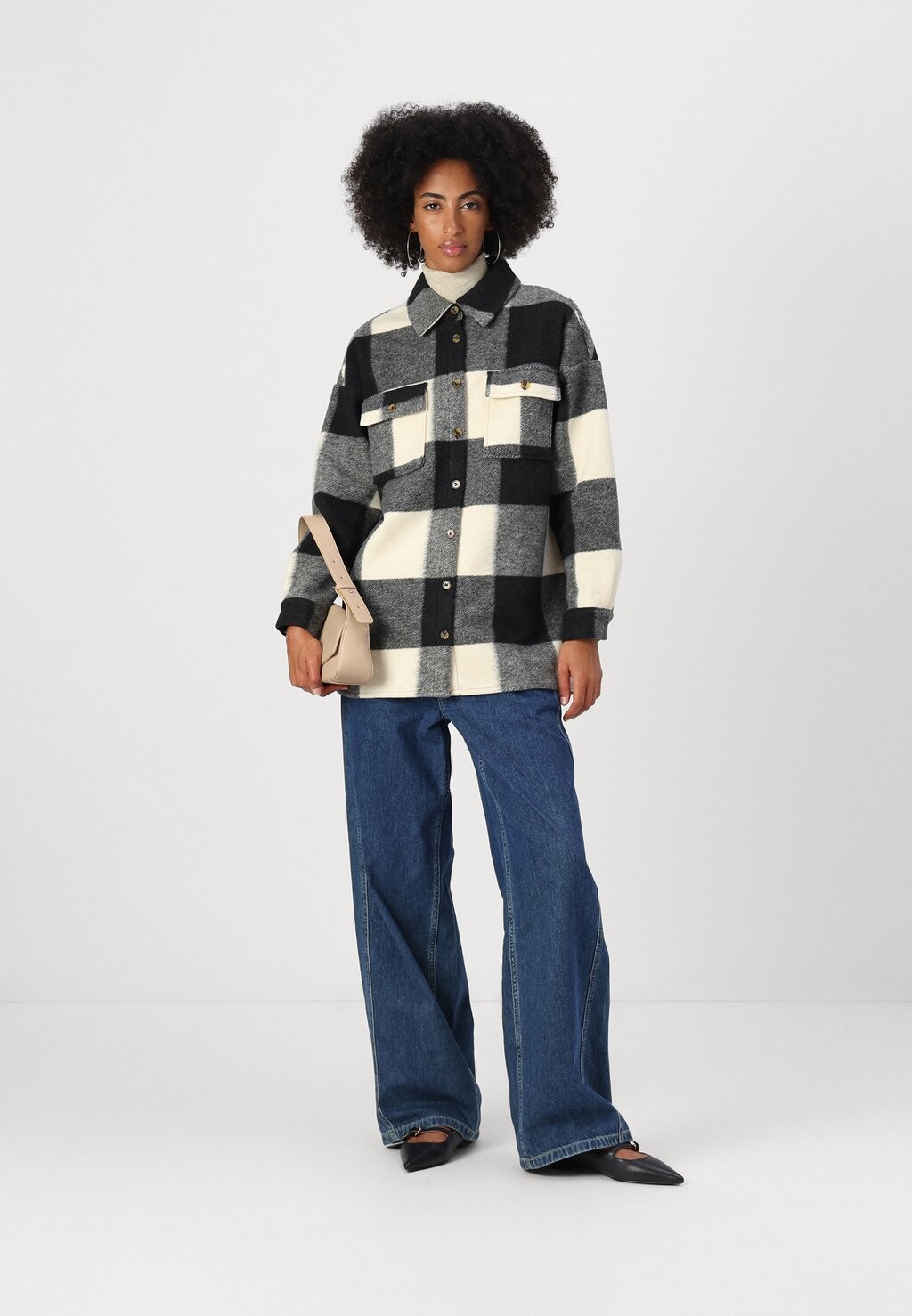 

Легкая куртка NMFLANNY JONAS SHACKET Noisy May, черный