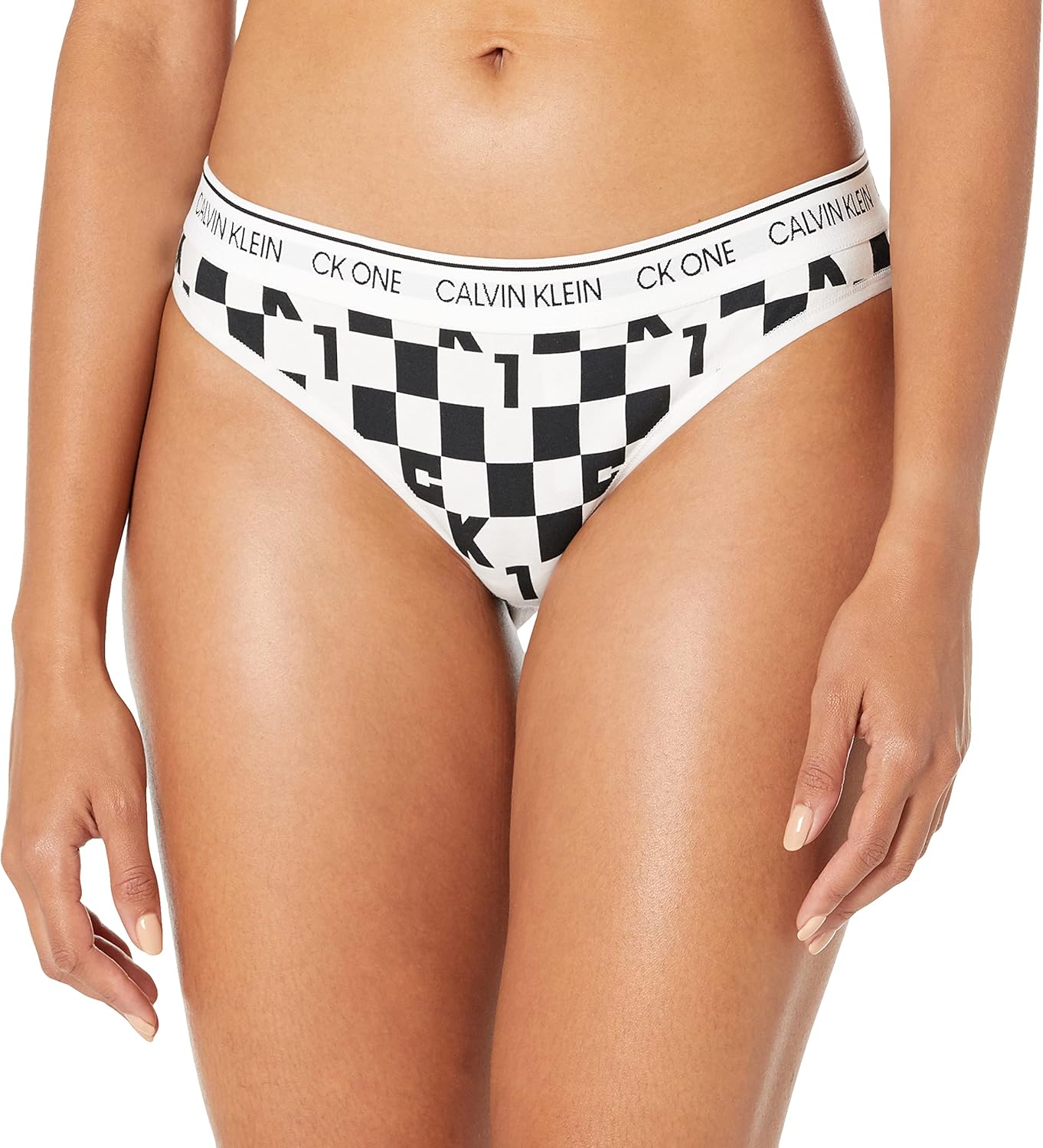 

Женские трусики-стринги Calvin Klein Ck One Cotton, Block Logo Print_Black