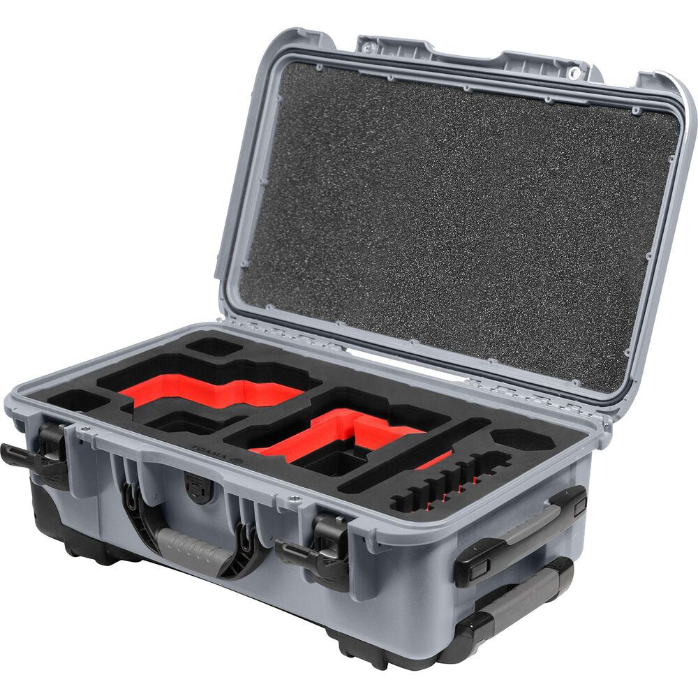 

Жесткий кофр Foama Wheeled Carry-On для RED RAPTOR-X (серебристый/красный, 28,5 л)