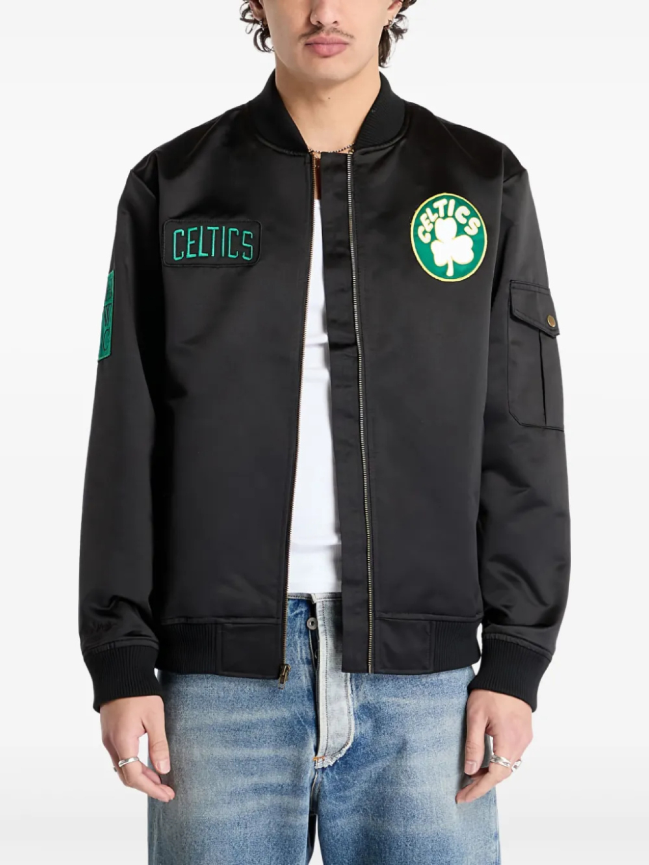 

Mitchell & Ness бомбер Team Leader Celtics из коллаборации с NBA, черный