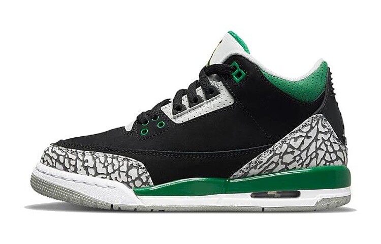 

Кроссовки Jordan Air Jordan 3 Vintage Basketball Female, черный/зеленый/белый