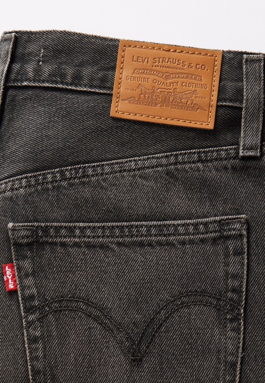 

Джинсы свободного кроя RIBCAGE WIDE LEG Levi's, черный деним