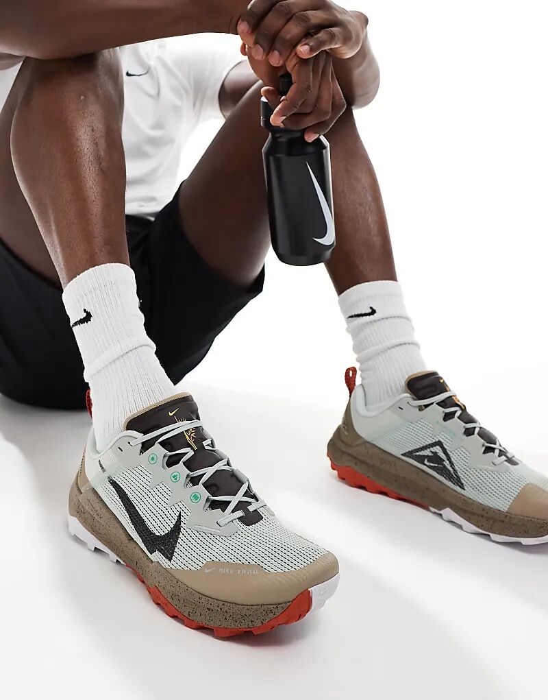 

Кроссовки React Wildhorse 8 светло-голубого цвета Nike Running