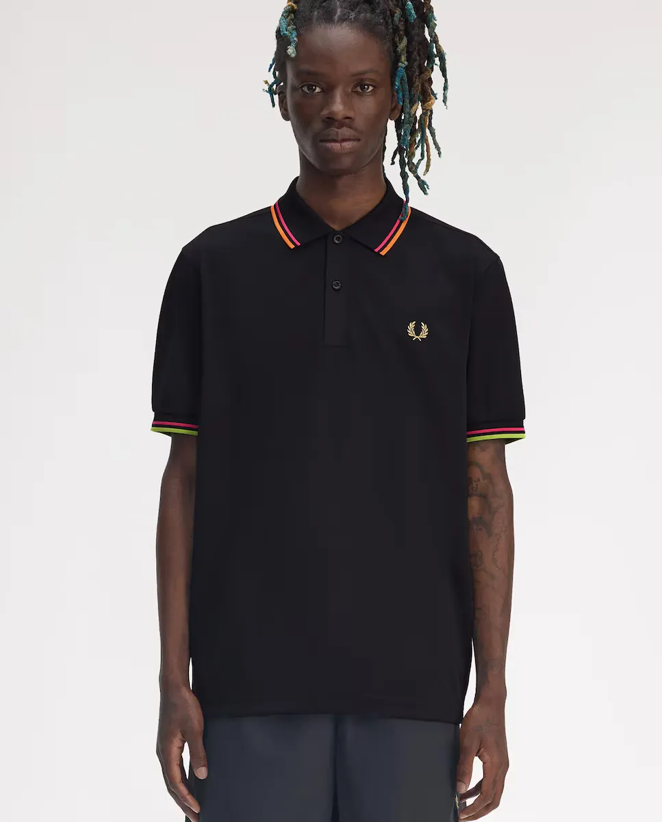 

Мужская поло с коротким рукавом и отделкой с двумя полосками Fred Perry, черный