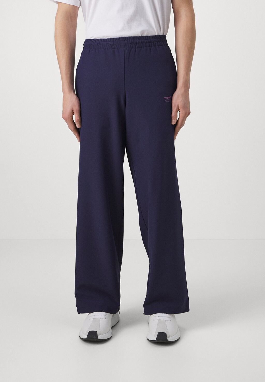 

Брюки тренировочного костюма Tech Lounge Pants Unisex 7 DAYS Active, вечерние синие